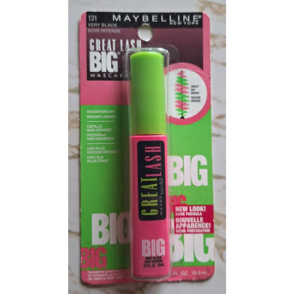 Maybelline Great Lush Big Mascara Very Black Sealed in package New.